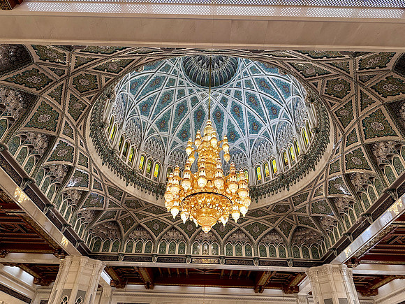 Sultan Qaboos Grand Mosque - Muscat